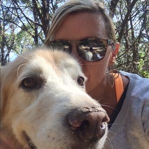 Meet your Posher, Candace